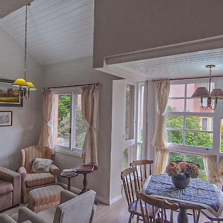 Duplex Floresta Negra - Sua Base Perfeita Em Gramado! Otima Localizacao Lagonegro 500M - 02 Quartos E 02 Banheiros Para Familia Em Condominio Fechad0, Cozinha Completa Com Garagem E Portaria 24H Exteriör bild