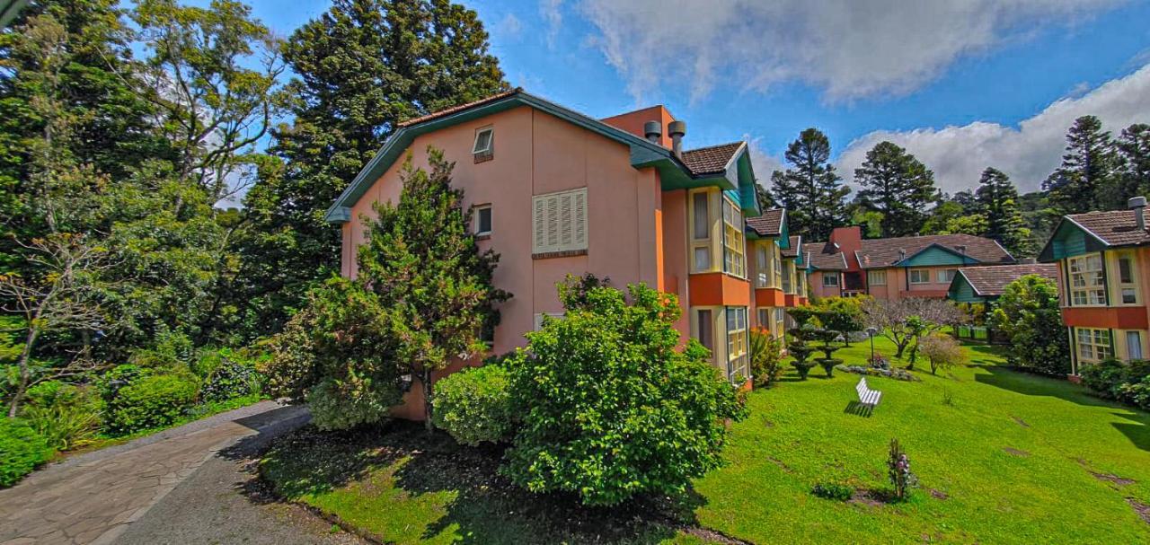 Duplex Floresta Negra - Sua Base Perfeita Em Gramado! Otima Localizacao Lagonegro 500M - 02 Quartos E 02 Banheiros Para Familia Em Condominio Fechad0, Cozinha Completa Com Garagem E Portaria 24H Exteriör bild