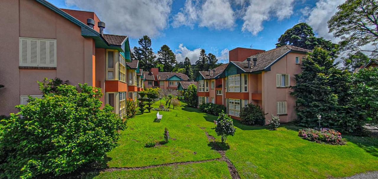 Duplex Floresta Negra - Sua Base Perfeita Em Gramado! Otima Localizacao Lagonegro 500M - 02 Quartos E 02 Banheiros Para Familia Em Condominio Fechad0, Cozinha Completa Com Garagem E Portaria 24H Exteriör bild